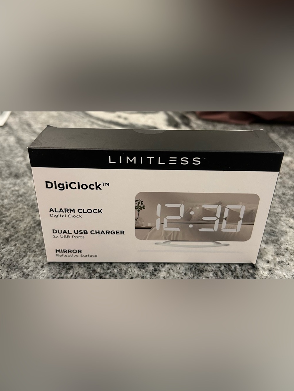 NEW Limitless Digiclock Accents With Mirrored Finish & Dual USB Charger & Stand